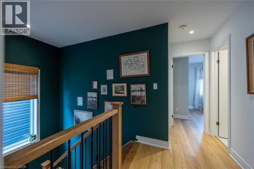 151 LAFAYETTE Street E — photo 14 of 26