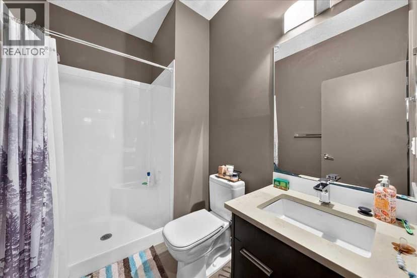 1922 29 Street SW — photo 37 of 40