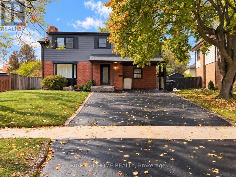9 Crestview Avenue, Brampton, photo 2