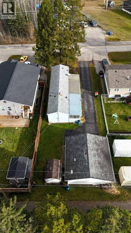 7027 Glenwood Drive — photo 13 of 35