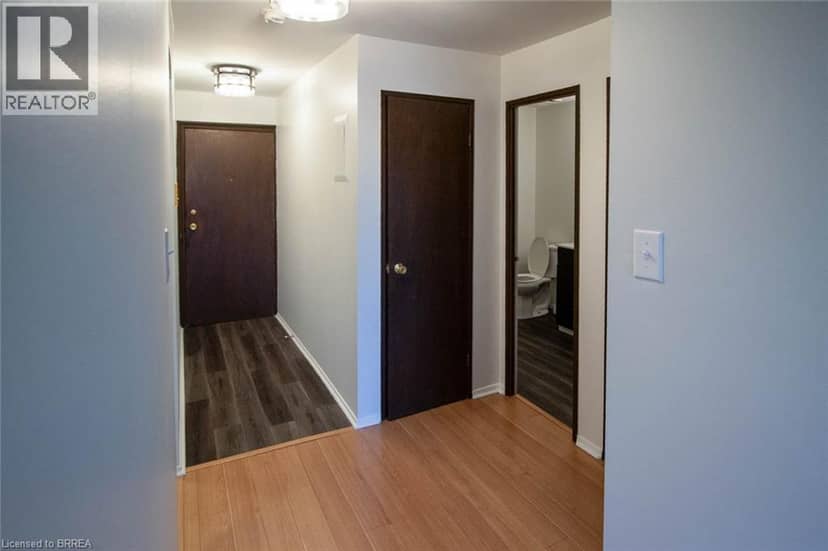 1100 JALNA Boulevard Unit# 304 — photo 9 of 18