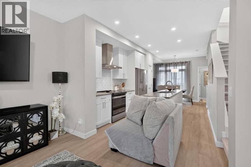 116, 81 Greenbriar Place NW, Calgary, photo 7