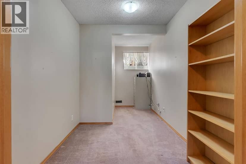 82 Bridleridge Road SW — photo 29 of 40