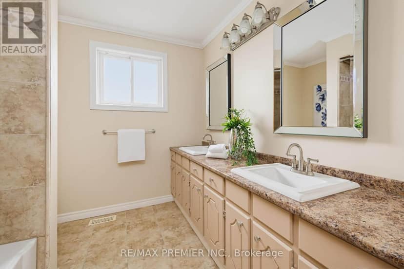 33 Houston Road — photo 27 of 40