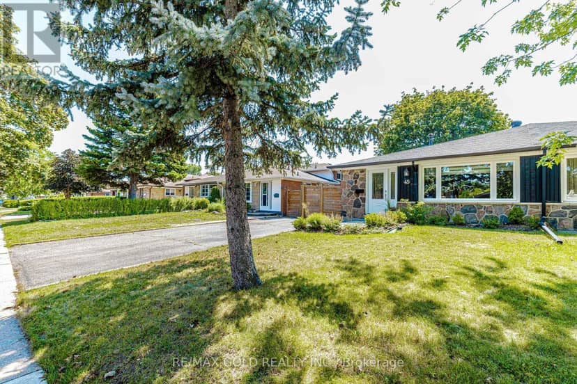 45 Grange Drive, Brampton, photo 2