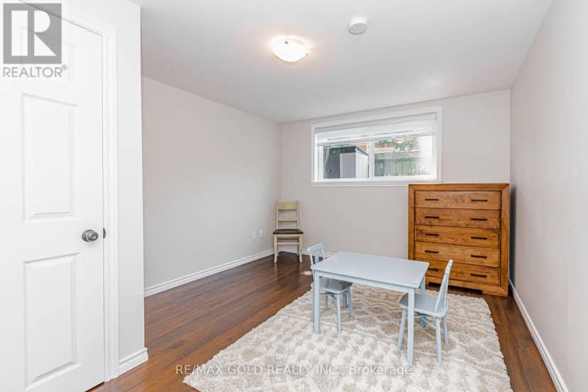 45 Grange Drive — photo 31 of 40