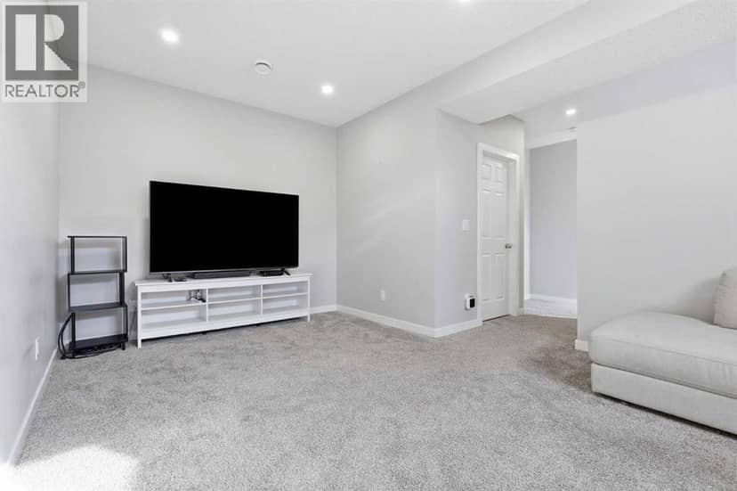 88 Birch Glen — photo 39 of 40