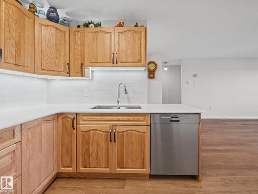#404 69 Crystal Ln, Sherwood Park, photo 7