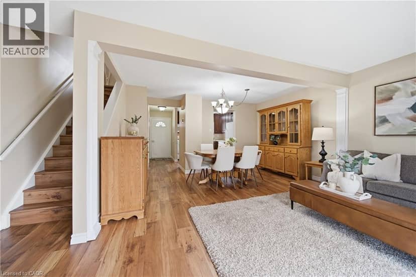 255 NORTHLAKE Drive Unit# 28 — photo 13 of 40