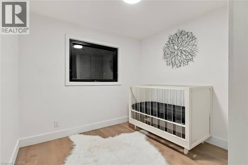 207 LINDEN Drive — photo 22 of 38