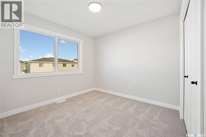427 Yuel CRESCENT — photo 37 of 40