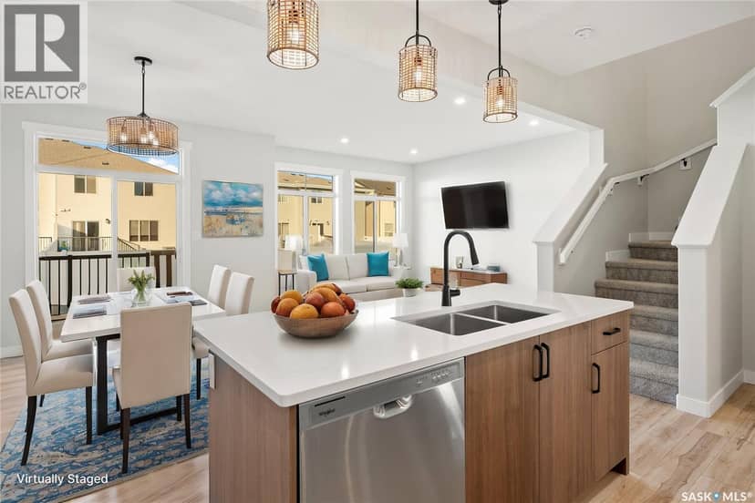 427 Yuel CRESCENT — photo 8 of 40