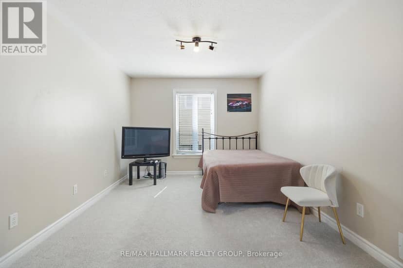 800 Long Point Circle — photo 11 of 40