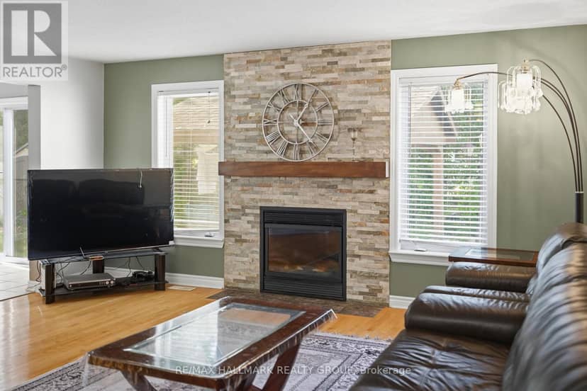 800 Long Point Circle — photo 15 of 40