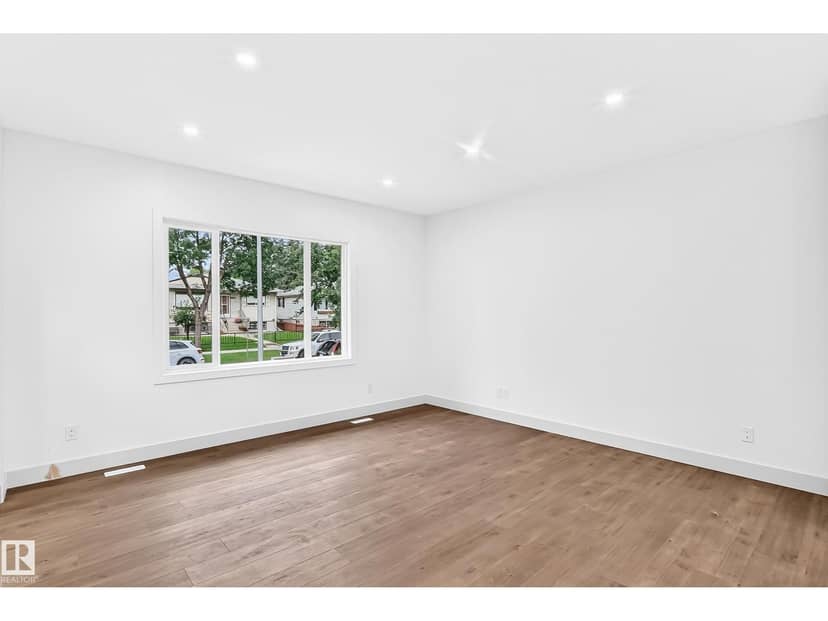 12411 86 ST NW — photo 18 of 40