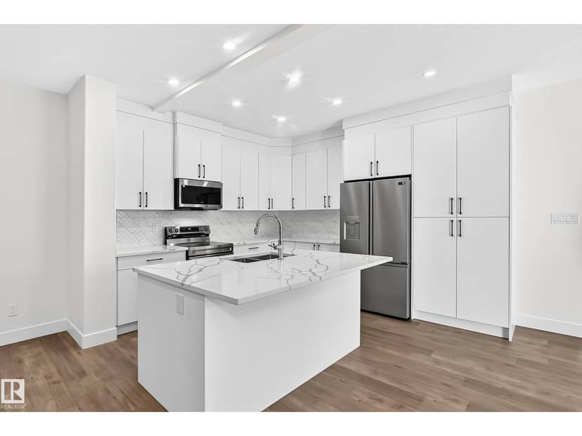 12411 86 ST NW — photo 10 of 40