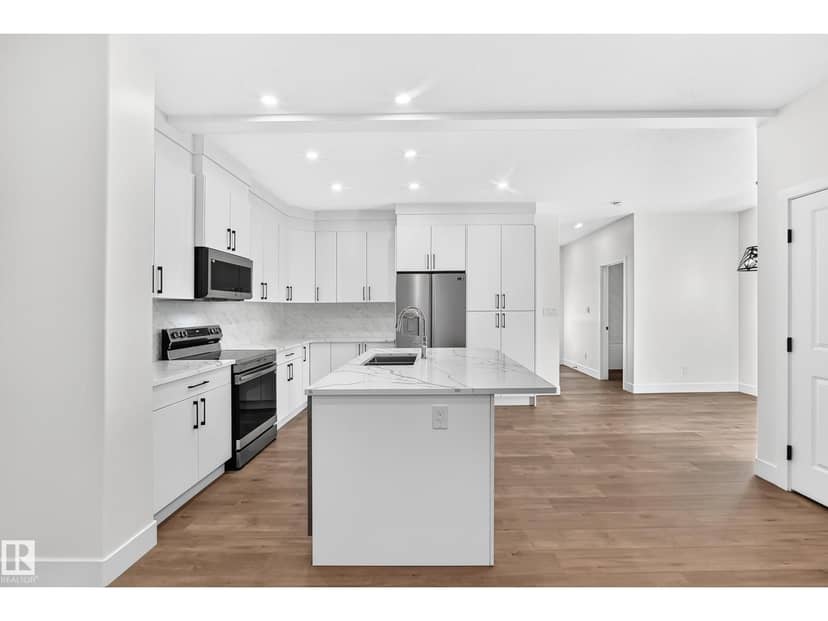 12411 86 ST NW — photo 9 of 40