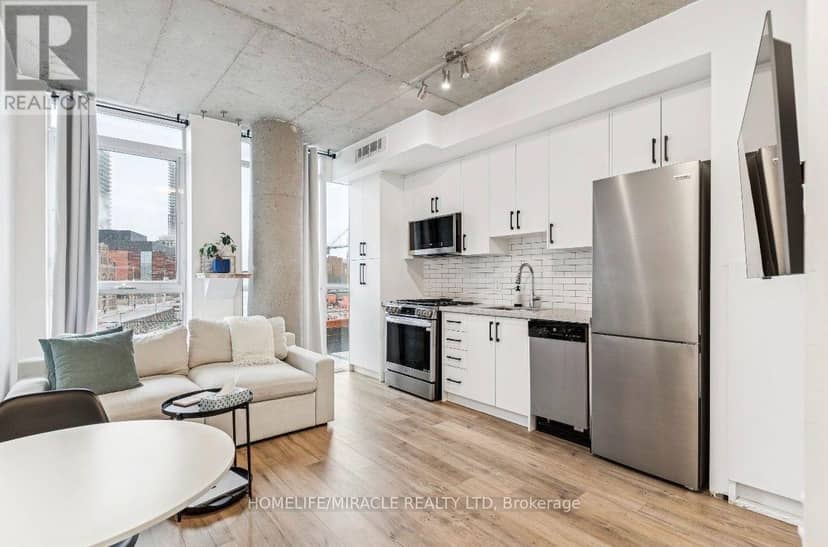 207 - 318 King Street E — photo 11 of 18