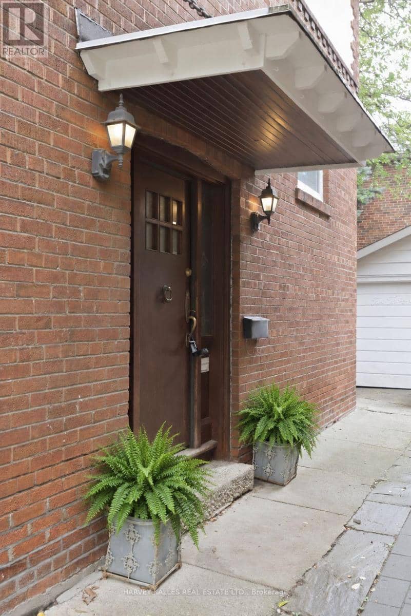 231 Glengrove Avenue W, Toronto, photo 3