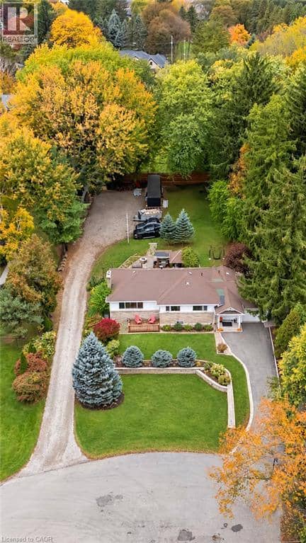 284 MAPLEDENE Drive — photo 32 of 34