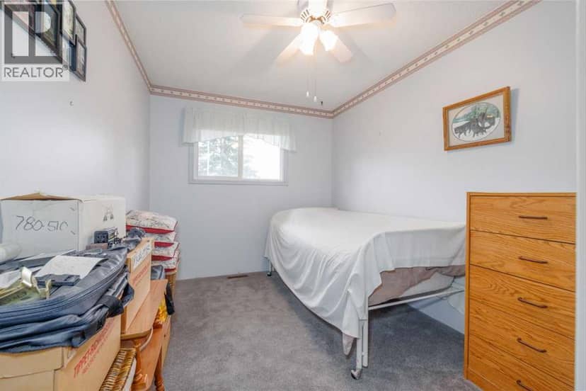 67 Huntham Road NE — photo 13 of 32