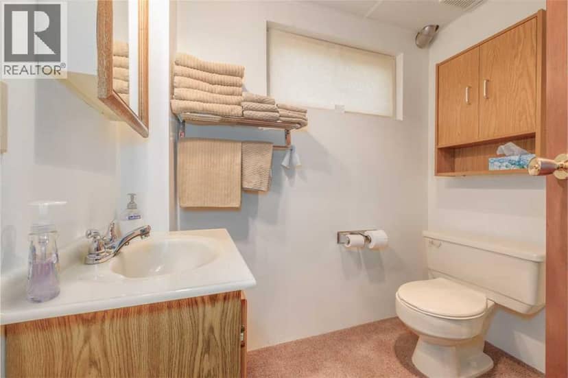 67 Huntham Road NE — photo 24 of 32