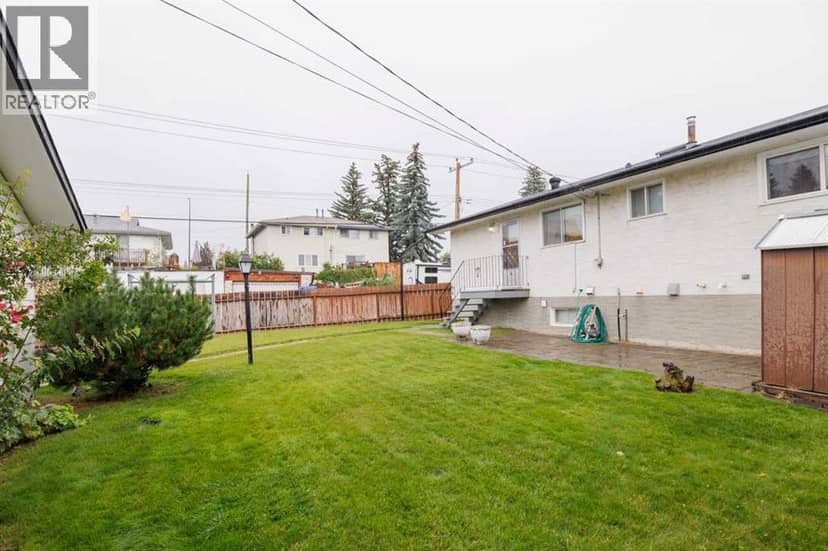 67 Huntham Road NE — photo 30 of 32