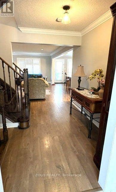 42 Willoughby Way — photo 3 of 24