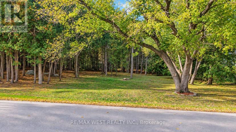 32 Slalom Gate Road — photo 4 of 5