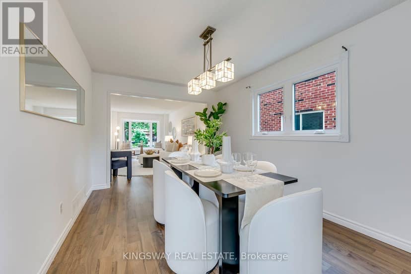 3603 Kelso Crescent — photo 9 of 40