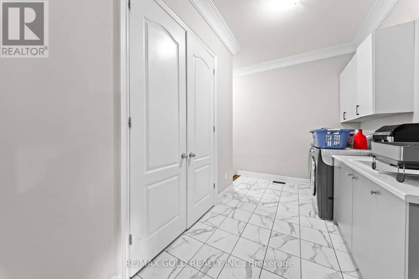 5 Anatolia Street — photo 12 of 40