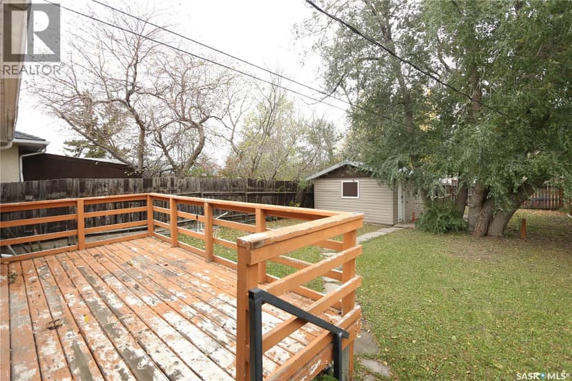1549 Bond STREET — photo 23 of 28
