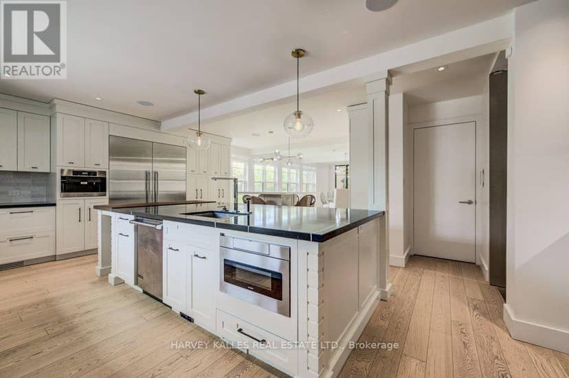 8 Westgate Walk — photo 21 of 40