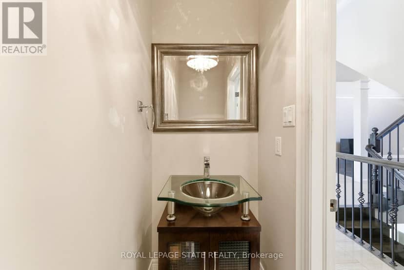 85 Hillcroft Drive — photo 36 of 40