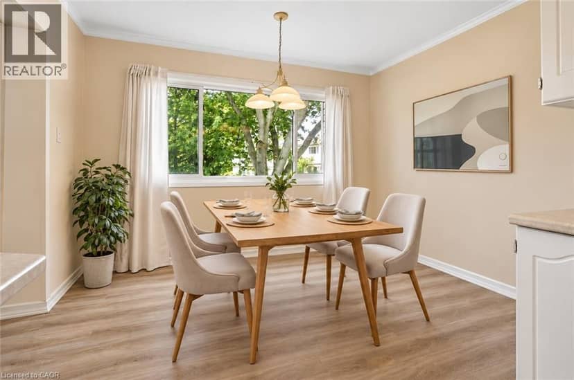 30 GREEN VALLEY Drive Unit# 114 — photo 5 of 21