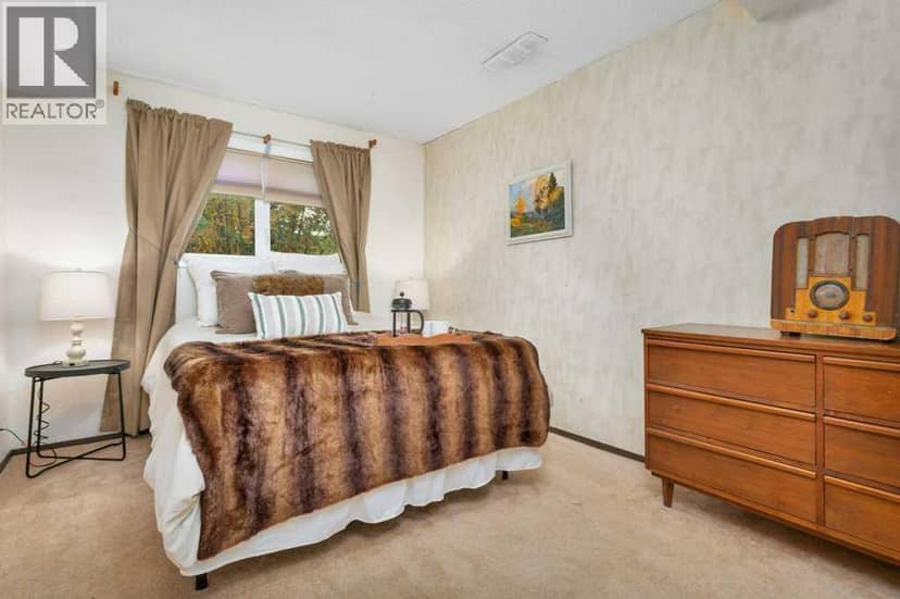 4614 Park Avenue — photo 36 of 40