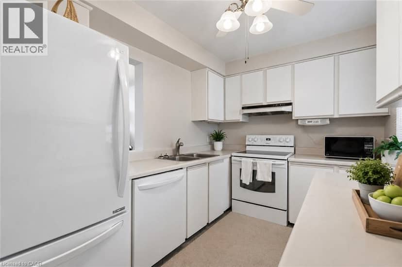 122 LAKESHORE Road Unit# 46 — photo 5 of 20