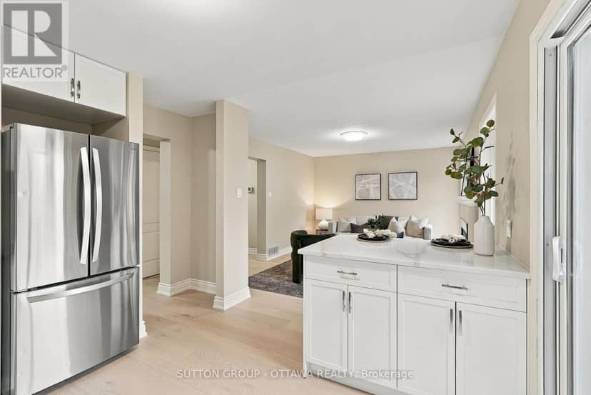 476 Rougemount Crescent — photo 21 of 40