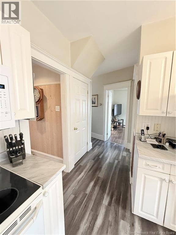 549 Main Street — photo 28 of 40