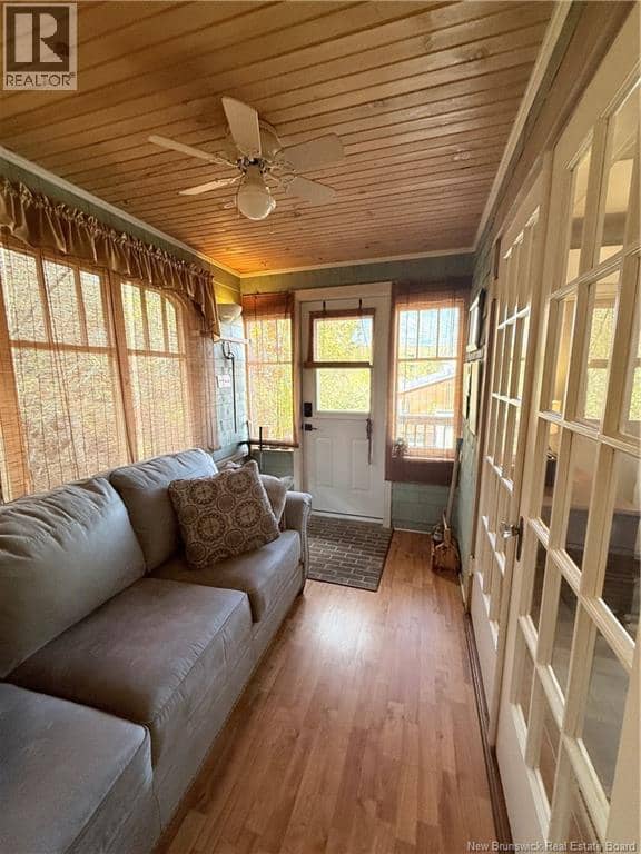 549 Main Street — photo 35 of 40