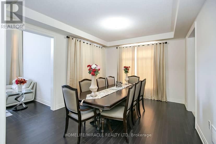 30 Brookwater Crescent — photo 8 of 40