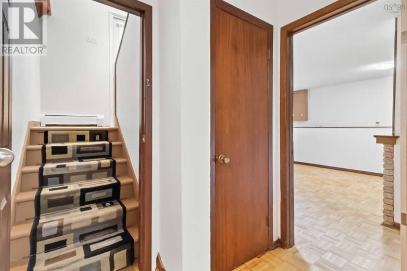 50 Inverness Avenue — photo 23 of 40