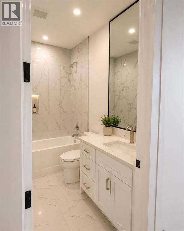 640 37 Street SW — photo 13 of 16