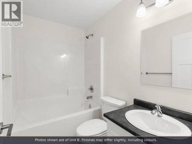 2-10 Flora Avenue — photo 18 of 20