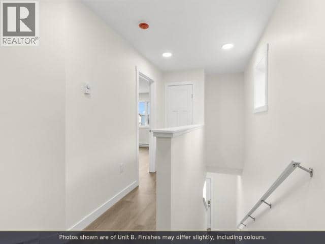 2-10 Flora Avenue — photo 15 of 20