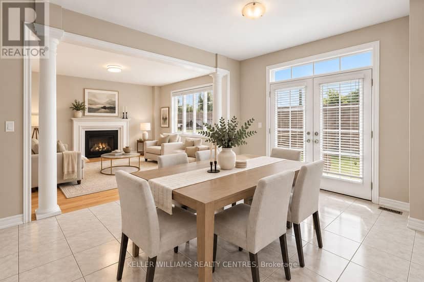 668 McGregor Farm Trail, Newmarket, photo 6