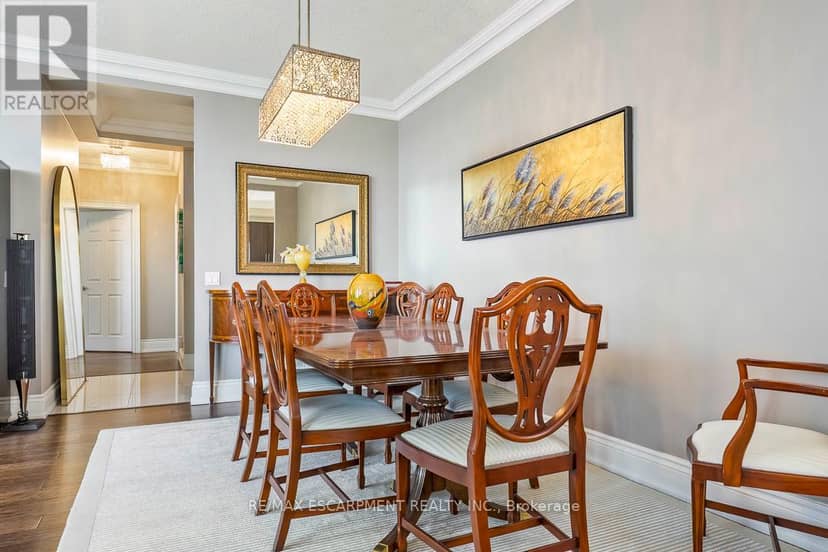 2706 - 35 Kingsbridge Garden Circle — photo 17 of 40