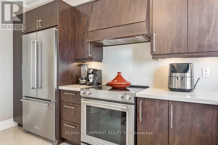 2706 - 35 Kingsbridge Garden Circle — photo 25 of 40