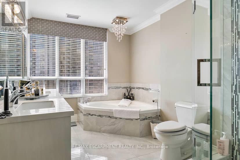 2706 - 35 Kingsbridge Garden Circle — photo 31 of 40