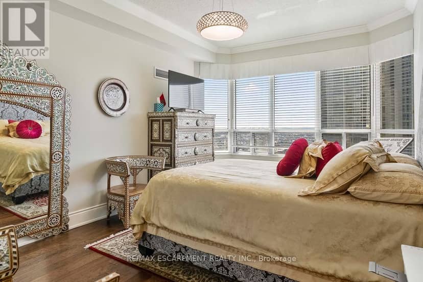 2706 - 35 Kingsbridge Garden Circle — photo 35 of 40